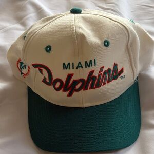 Miami Dolphins VINTAGE Cap with Green Brim